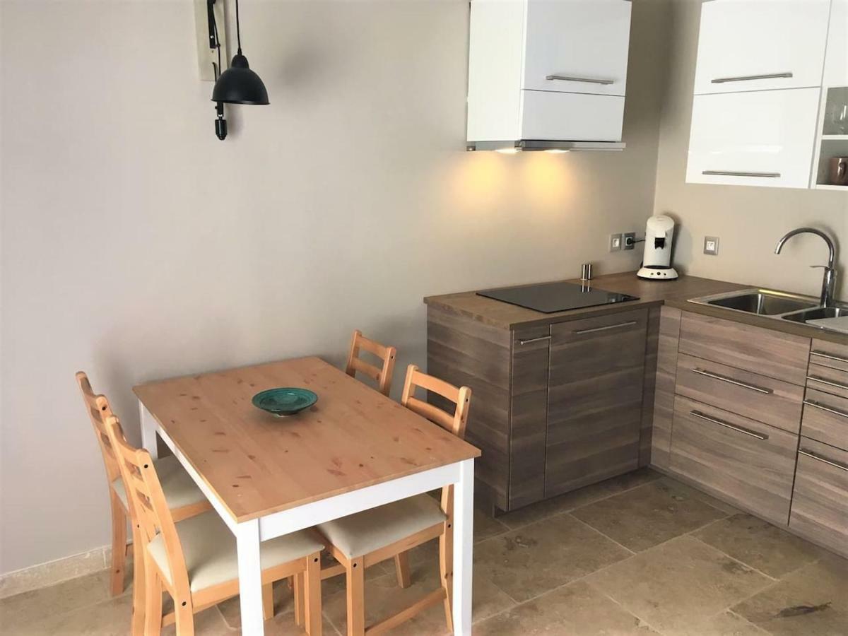 Willa Coquet 2 Pieces Au Calme Avec Piscine Fontvieille Zewnętrze zdjęcie